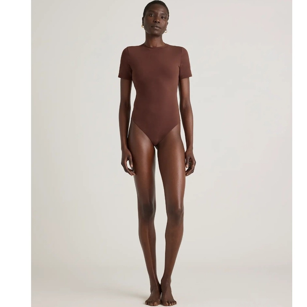 Quince Cocoa Brown Second Skin T-Shirt Short Sleeve Crew Neck Bodysuit Size M